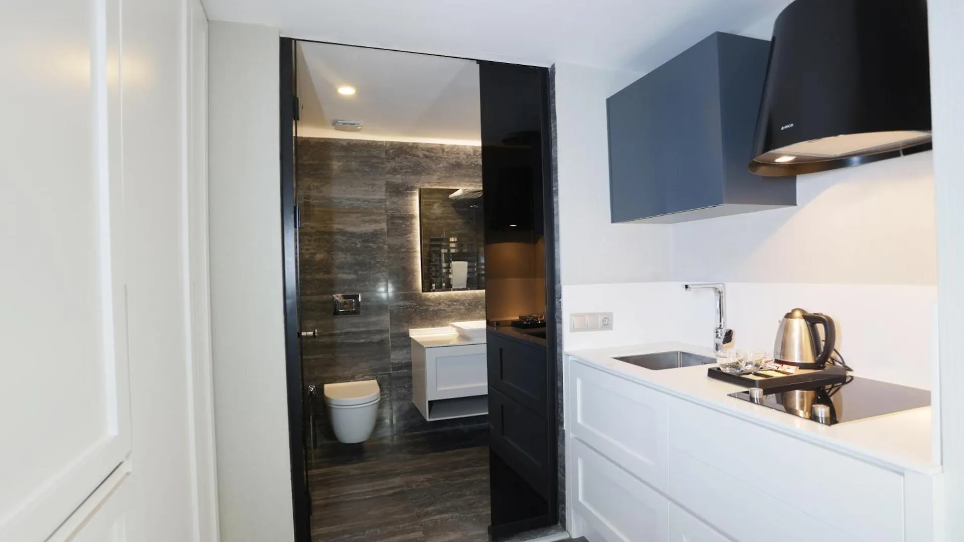 Riva Hotel Alsancak İzmir Apart Otel
