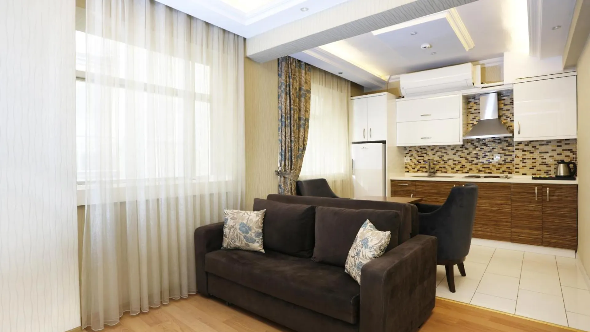 *** Apart Otel Riva Hotel Alsancak İzmir Türkiye