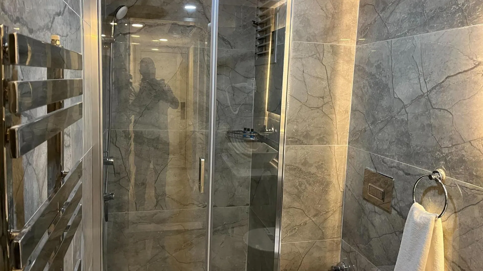 Riva Hotel Alsancak Smirne