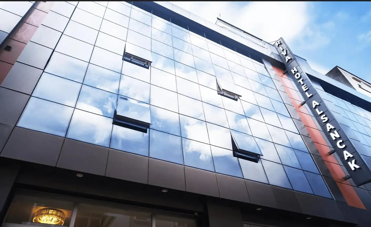 Riva Hotel Alsancak İzmir