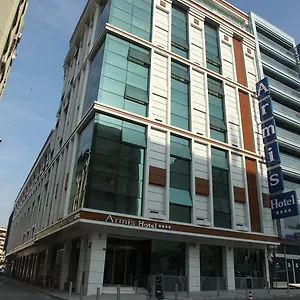 4* Otel Armis